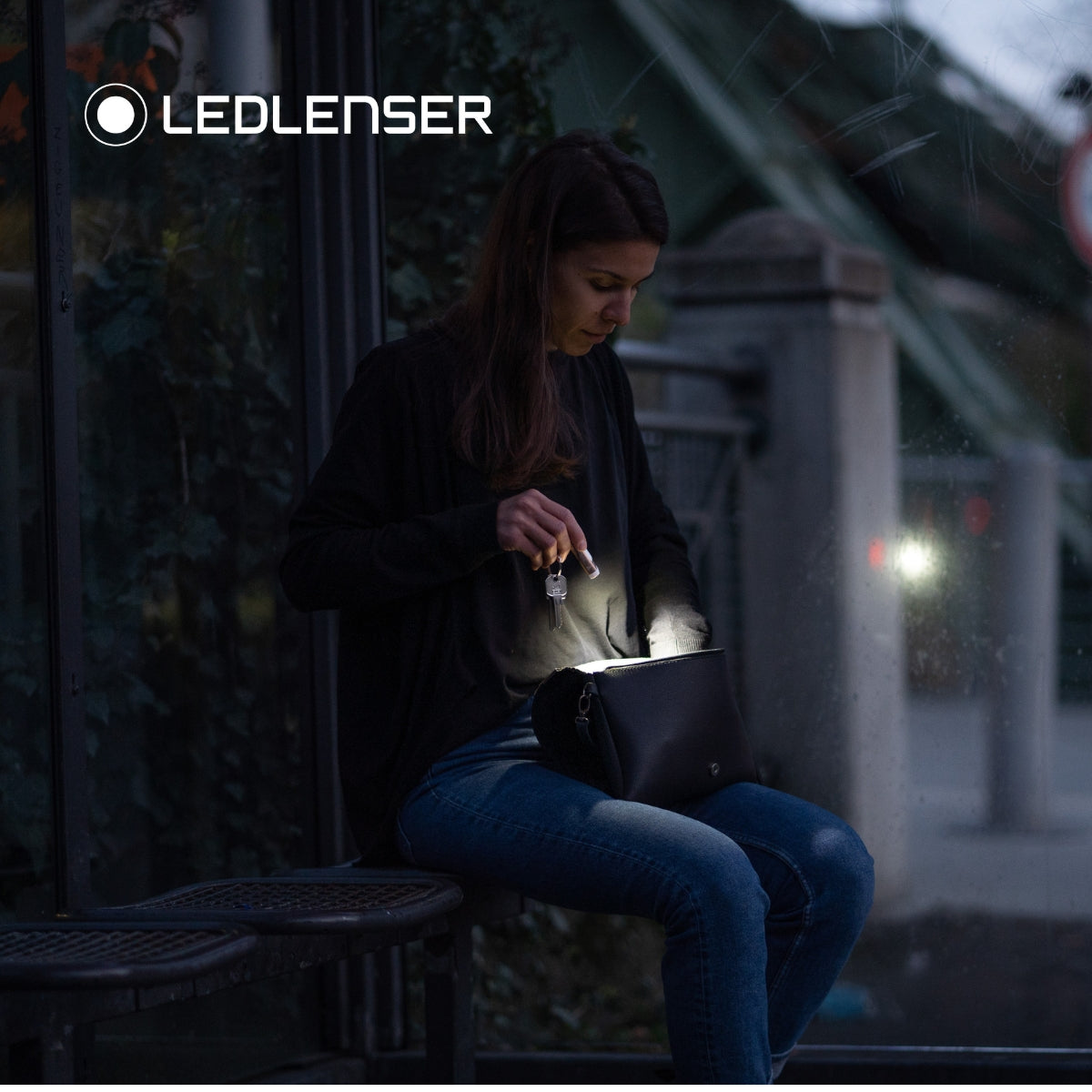 Ledlenser K6R Rechargeable Keyring Torch Easy to Charge 400 lumens