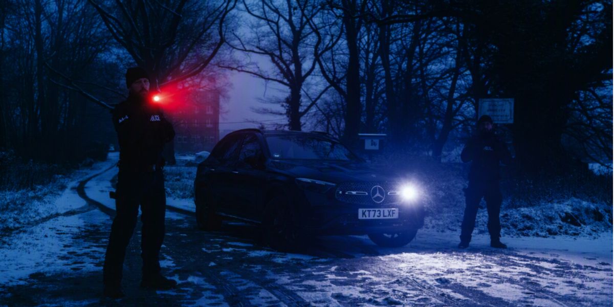 What Torch Do Police Use in the UK? Here's What's On the Belt