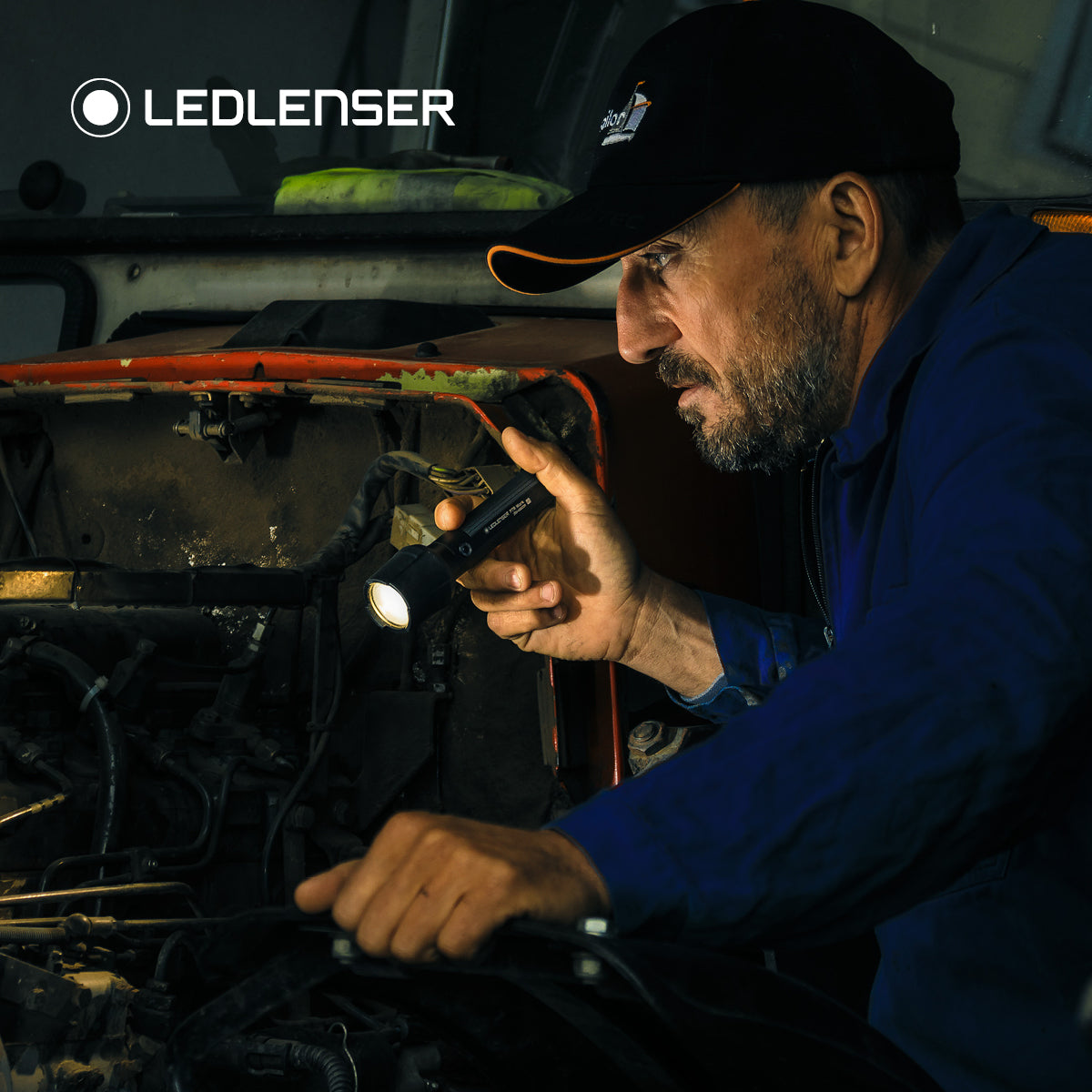 P7R Work Rechargeable Torch 2020, 1200 Lumens