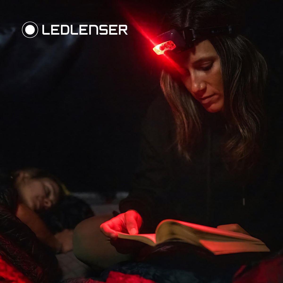 Ledlenser HF8R Core lampe frontale rechargeable avec bluetooth, noire, 1600 lumen | Achetez à prix avantageux chez Ledlenser HF8R Core lampe frontale rechargeable avec bluetooth, noire, 1600 lumen | Achetez à prix avantageux chez