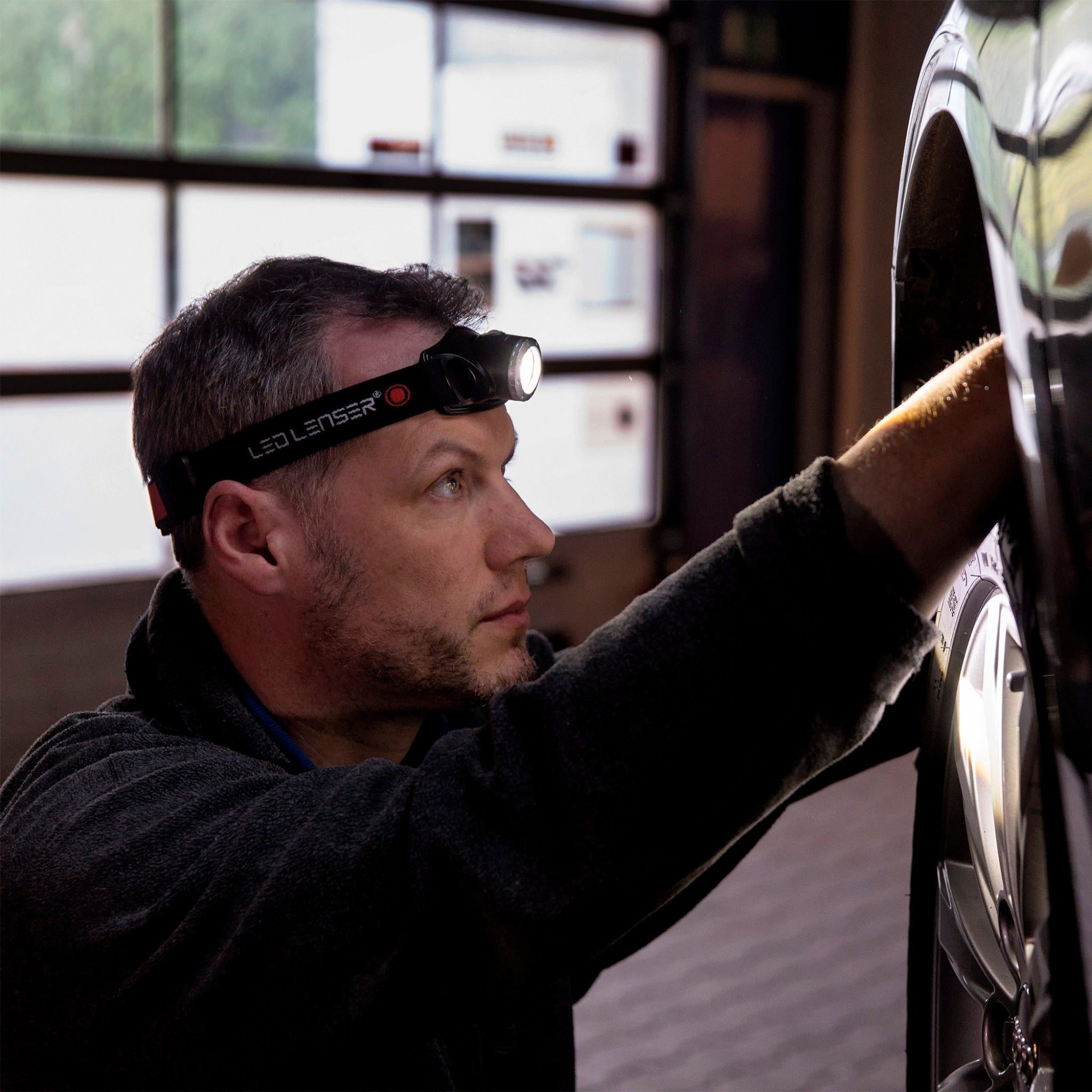 H7R.2 Rechargeable Head Torch, 300 Lumens