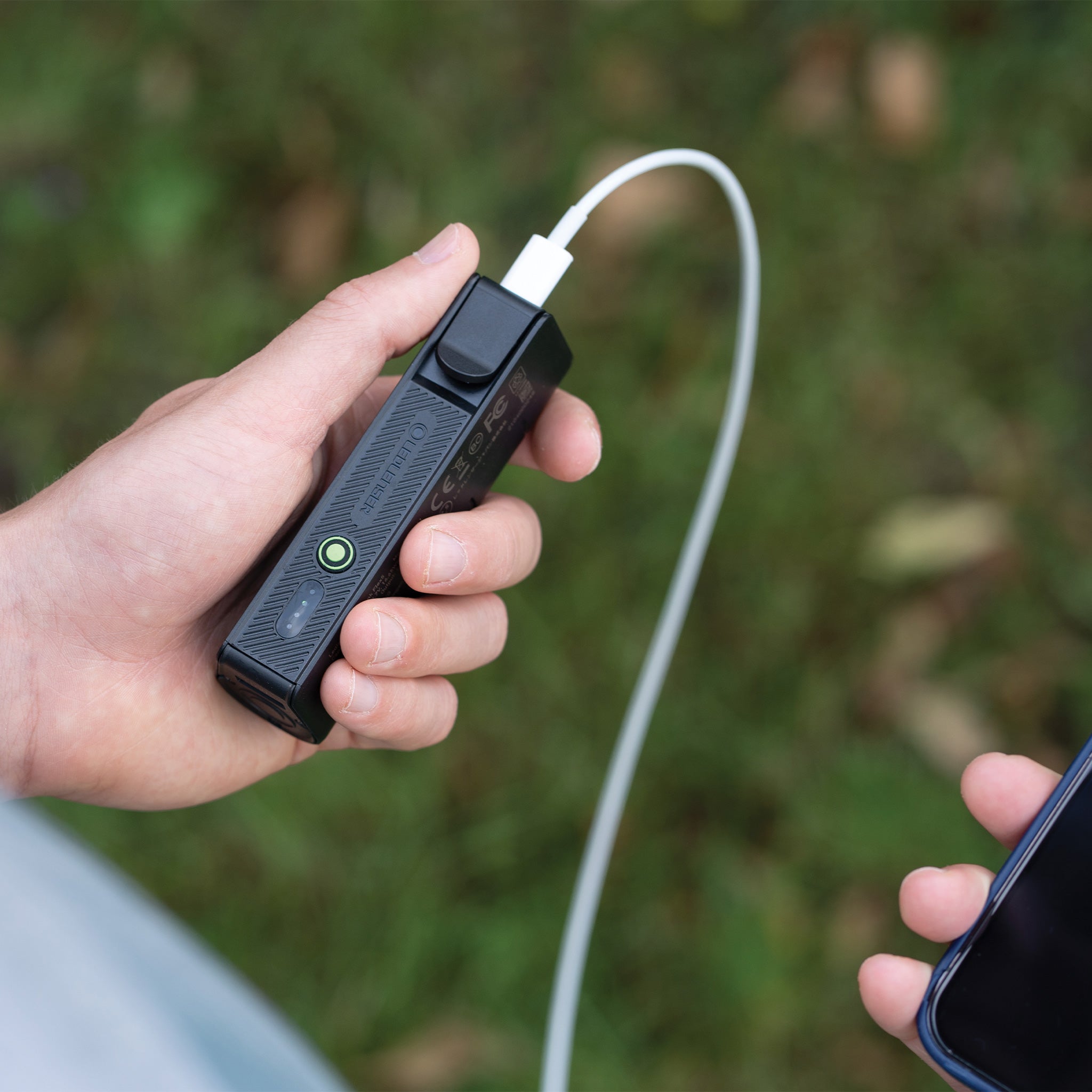 ライト・ランタン LED LENSER FLEX5 POWERBANK 6-in-1 FLEX5 Li-ion Power Bank Plus 4500mAh, Includes 1 x 21700