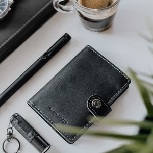 Ledlenser | Lite Wallet | 150 lumens | Rechargeable Torch | Rich ...