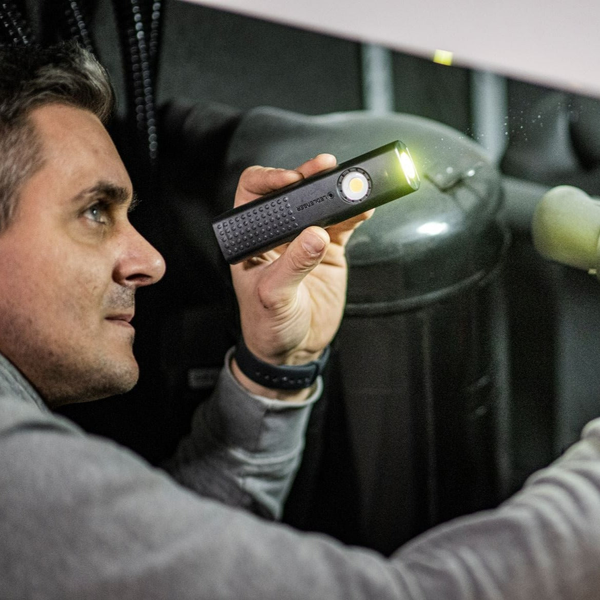 W5R WORK Rechargeable Inspection Torch, 600 Lumens