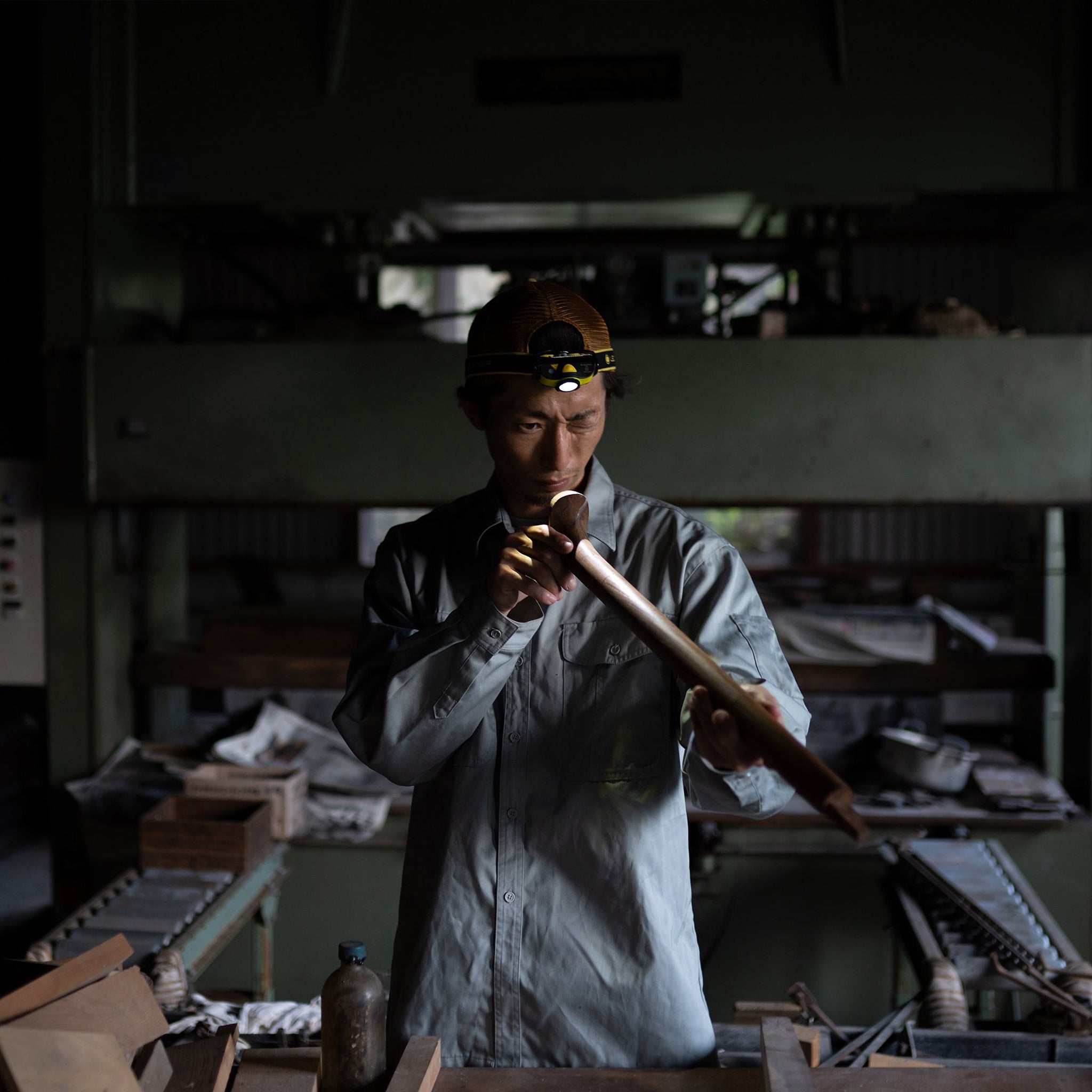 iH5R Rechargeable Head Torch, 400 Lumens